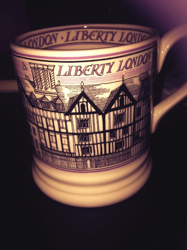 trainerstreats's tweet photo. Lemsip in @LibertyLondon mug #rockandroll http://t.co/JFYHYbEkTq