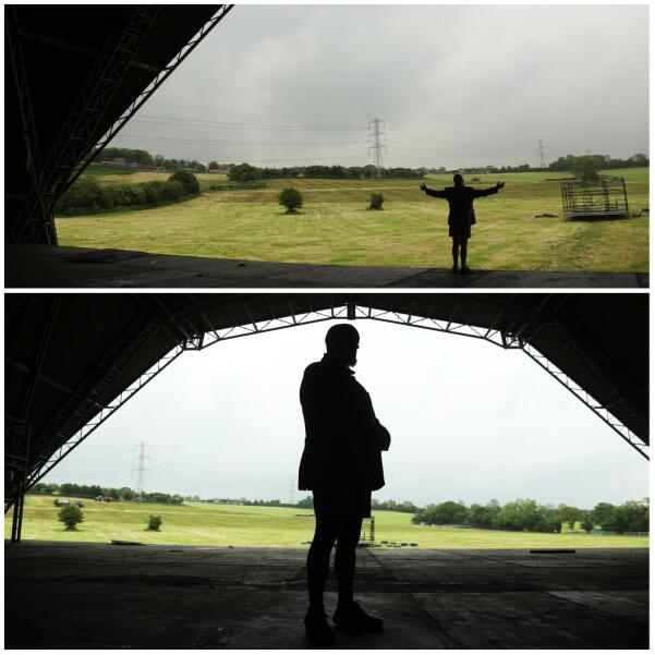 "Hello Glastonbury!"