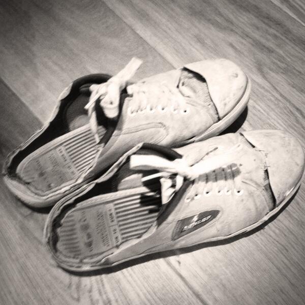 RexNye's tweet photo. My 'new' pair of slippers http://t.co/m6Xtyb70ul