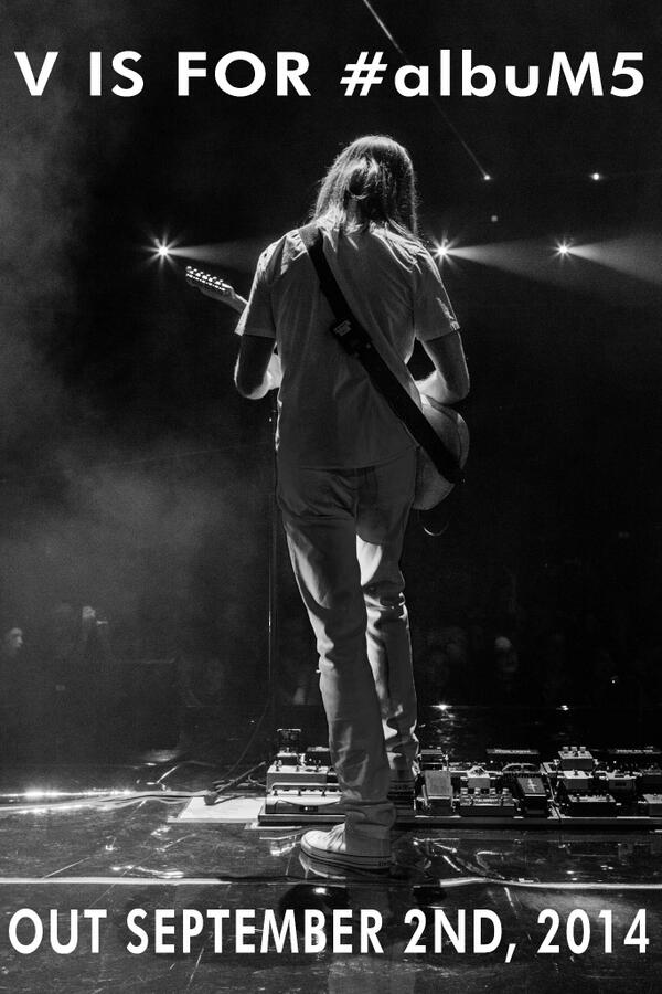 maroon5's tweet photo. 9.02.14. Who's excited? #albuM5 http://t.co/hM09vUlkhY