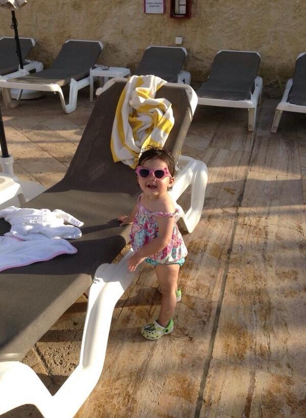 Agataghorayeb's tweet photo. #haydabronzage @hayda7akeh http://t.co/u1nSqh0LM2