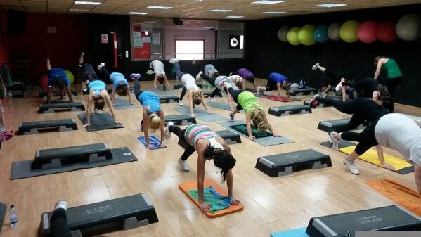 Newcorporesport's tweet photo. Clase de HOY http://t.co/LZKpuKHQfy