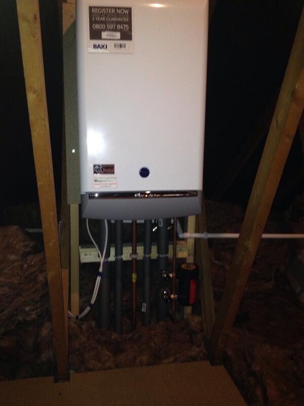 GGLPlumbing's tweet photo. @baxiboilers a new 28kw high efficient boiler installed in the loft with a 7 year warranty... Value for money 😄 http://t.co/QFcTl24b5V