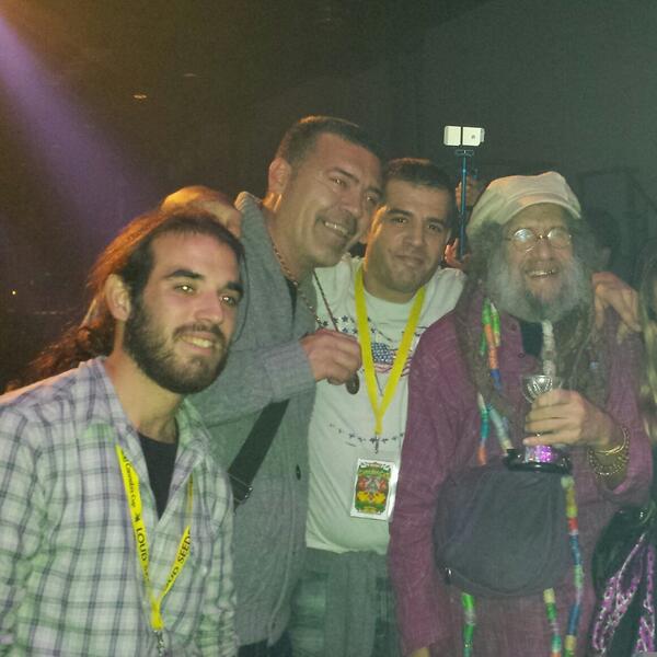 Resinclub's tweet image. 1 premio extracción canatonic 3 premio con diéseltonic en la High times 2013 Ámsterdam gracias a todos por este sueño