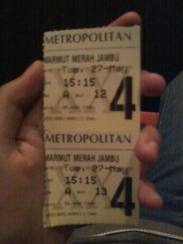 Yeah ahir'a nonton MMJ juga, ini tiket MMJ ku mana punya mu.? =) <a href="/Frandaaa/">Franda ★</a> <a href="/FRANDAAANIZER/">FANS FRANDA ★</a>
