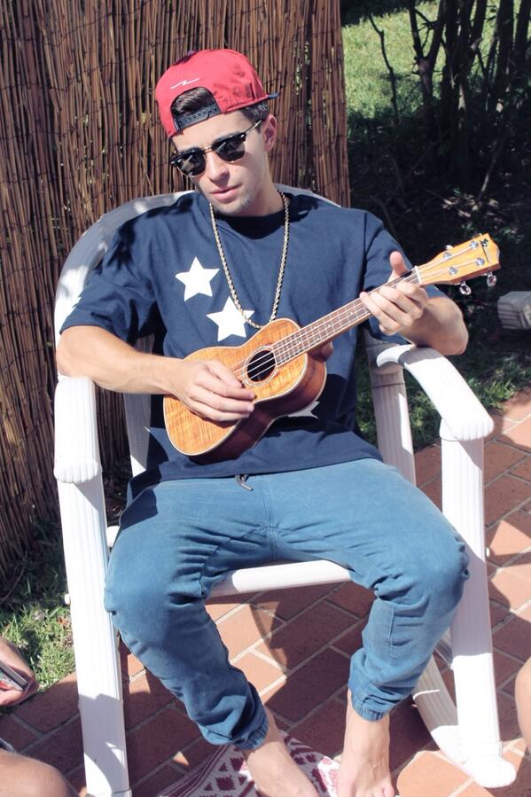 jakemiller tweet picture