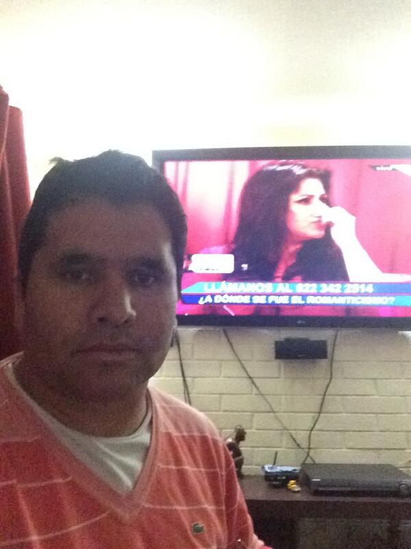 kenyi73's tweet photo. Saludos desde Curauma, Valparaíso... Con mi Sra viéndolos cagados de la risa!!! http://t.co/VNVzucHXw2