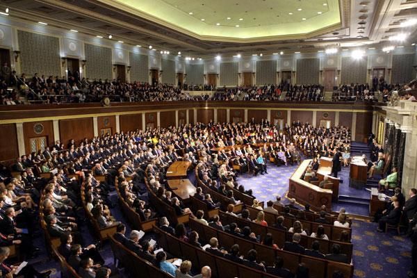 YVKE_Mundial's tweet photo. Congresistas estadounidenses se oponen a sanciones contra Venezuela (+Video) http://t.co/HUaNKLrMka  http://t.co/zdwPUhlpGF