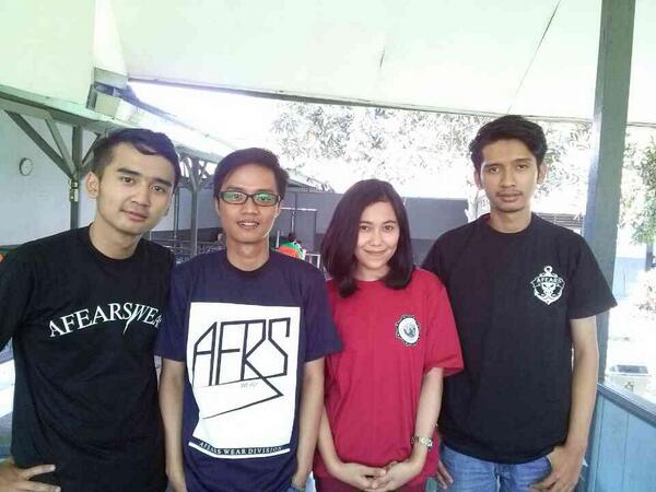 kami mau berterima kasih buat <a href="/AfearsWearDiv_/">Afears Wear Division</a> yang sudah au support kami untuk pembuatan clip  terbaru kami nanti :)