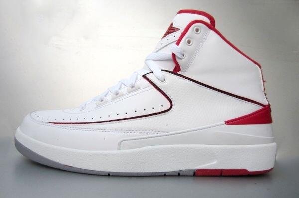 killersweet15's tweet photo. Air Jordan 2 - White / Red release on 06/07/2014 for $150 via @KicksOnFire #KoFapp http://t.co/YujPK4sEgm