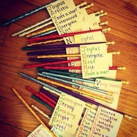 esultana26's tweet photo. Perfect gift to give to students that's cheap, personalised and has a purpose! #acu_edu452 http://t.co/RAPYSsUZq4
