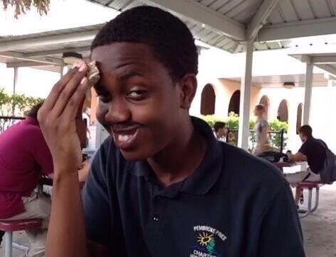 B0OtyHadMeLike's tweet photo. Booty had me like http://t.co/Oc1ULJ0T8q