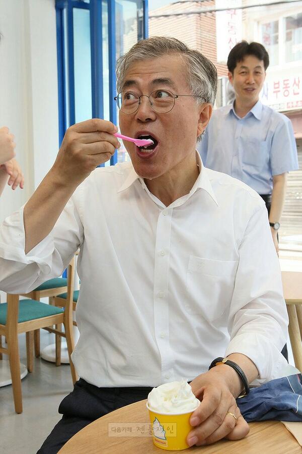 star7113's tweet photo. @snowcream0 요렇게 맛나게 드셨네요~^^ http://t.co/wXFLgUi2ic