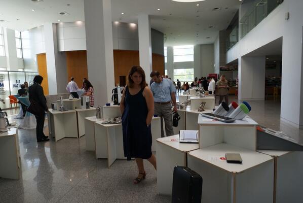 Design Turkey 2012 Kazananlar Sergisi Dış Ticaret Kompleksinde gezilebilir.