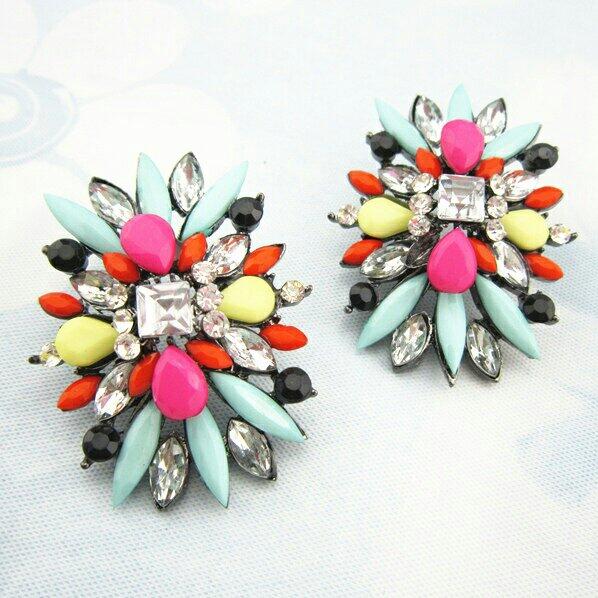GlamBoxFashion's tweet photo. Paradise Punch Statement Earrings

http://t.co/c6vKuMTnuF http://t.co/3IpUD3naiL