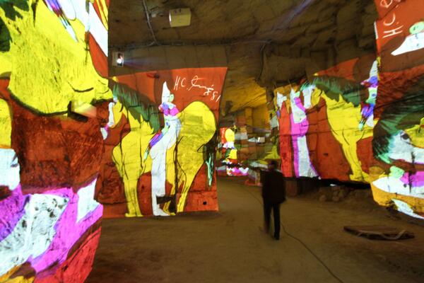 Een nieuwe #sneakpeek van onze #lichtshow! 
Bezoek vanaf 7 juni de #CaveExperience - The greatest show under earth -