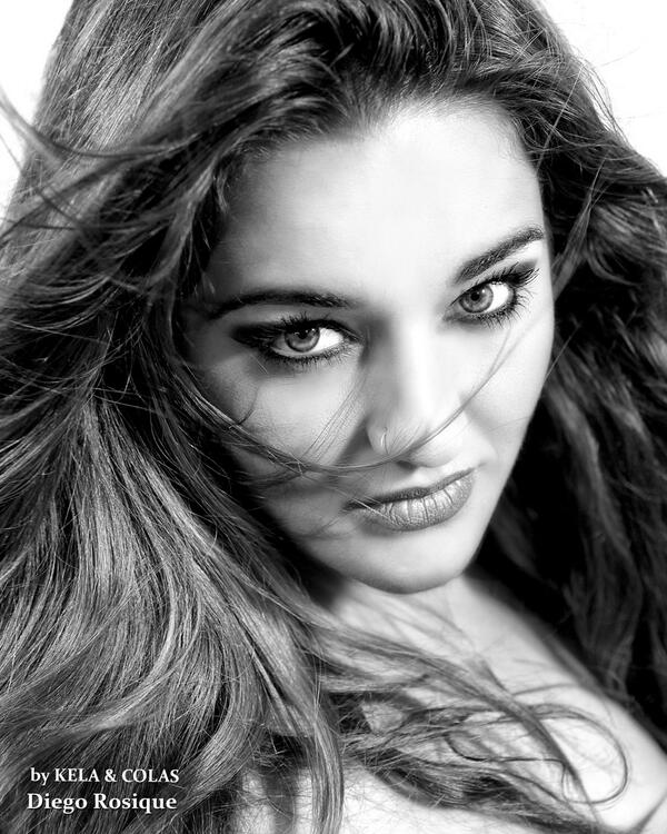 Diego_Fotografo's tweet photo. Foto realizada en el curso de maquillaje para b/n de @kelaycolas @FelixMRos  @FranHernandezG @JoselicoAlmagro http://t.co/iyGTbC933d
