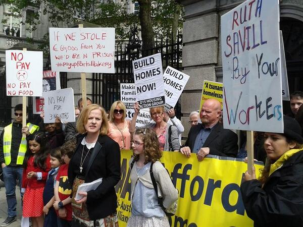 RuthCoppingerSP's tweet photo. Great to start first day in #Dáil alongside #ParisBakery workers &amp; campaigners on housing crisis #dubw http://t.co/kv9851kO9R