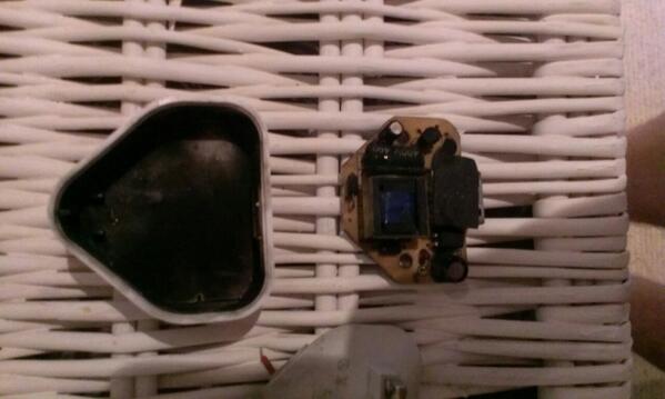 Doney1234's tweet photo. @3_News  charger caught on fire, apple said it was one of the charger that were switch,in new phones,damage phone http://t.co/yyGZWEAr6y