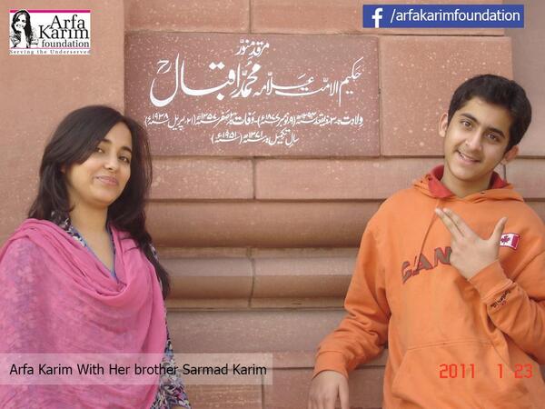 ArfaKarimFdn's tweet photo. | Remembering Arfa Karim |   #ArfaKarim with Her Brother Sarmad Karim at Mazar e Iqbal #Lahore #Pakistan http://t.co/7X7eKvFdNp