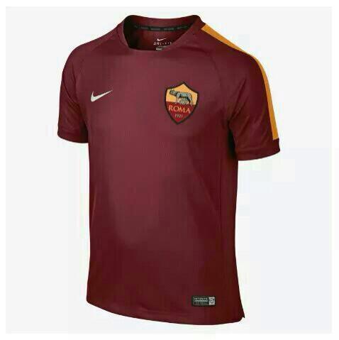 RCI_Sorong's tweet photo. Training kit AS Roma 2014/15. http://t.co/e1QkGqxnm6