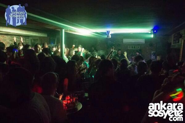 Ankara' nın En İyi RnB Partisi Her Perşembe Retro 'da !!!!