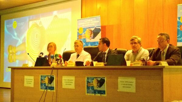 <a href="/magdalenatroya/">Magdalena de Troya </a> Directora del Área de Dermatología del Hospital Costa del Sol <a href="/disfrutadelsol/">Disfruta del Sol</a>