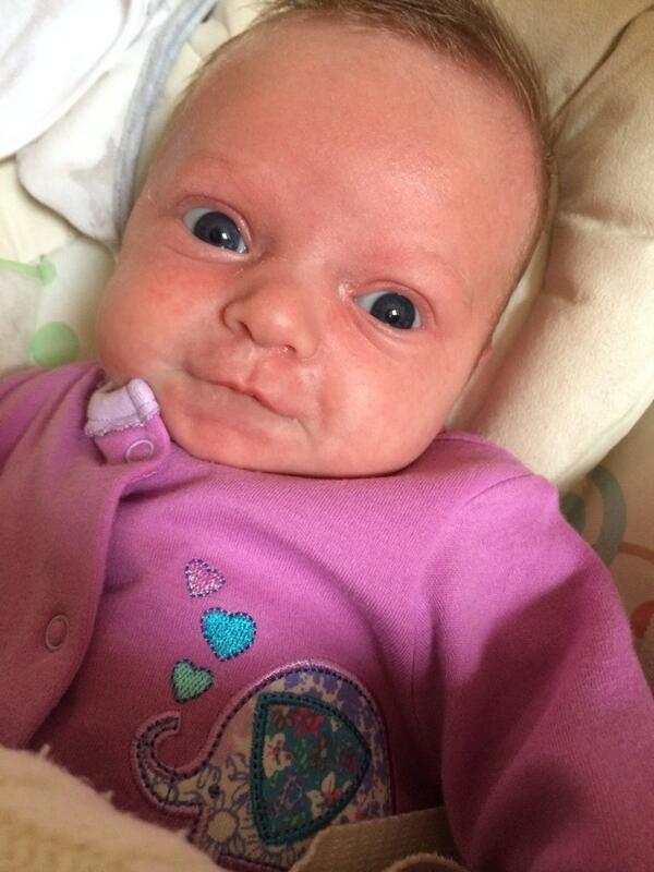 19_linz's tweet photo. First day without Daddy :( we miss him lots already ! @jon_paul_smith http://t.co/AoQlRs9H8A