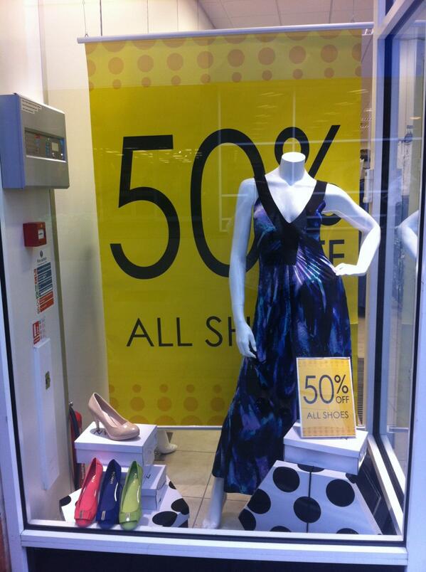 RomanThornaby's tweet photo. Morning ladies! Pop in &amp; see our new stock! Still with 50% off all footwear! #fashion #roman @romanoriginals http://t.co/8ke3eUJml4