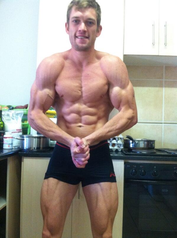 Hel_deboer's tweet photo. @USNSA @Ryan_WatsonFit #USNstrong !!! My strong man :) http://t.co/FOlkHdCYS1