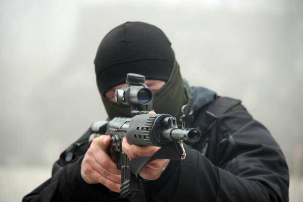 DavidBigGame1's tweet photo. #badass http://t.co/V3okinctfX