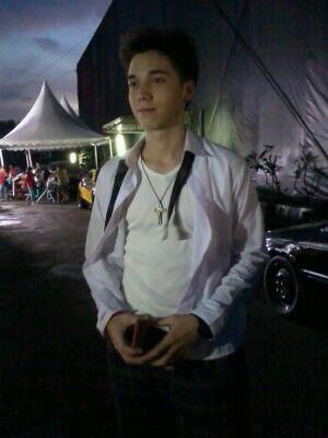 good nite stefanatic slmat istrahat ya jgn lupa mimpiin pakpress <a href="/steff_william/">Stefan William</a> yg kece ini hhee :p