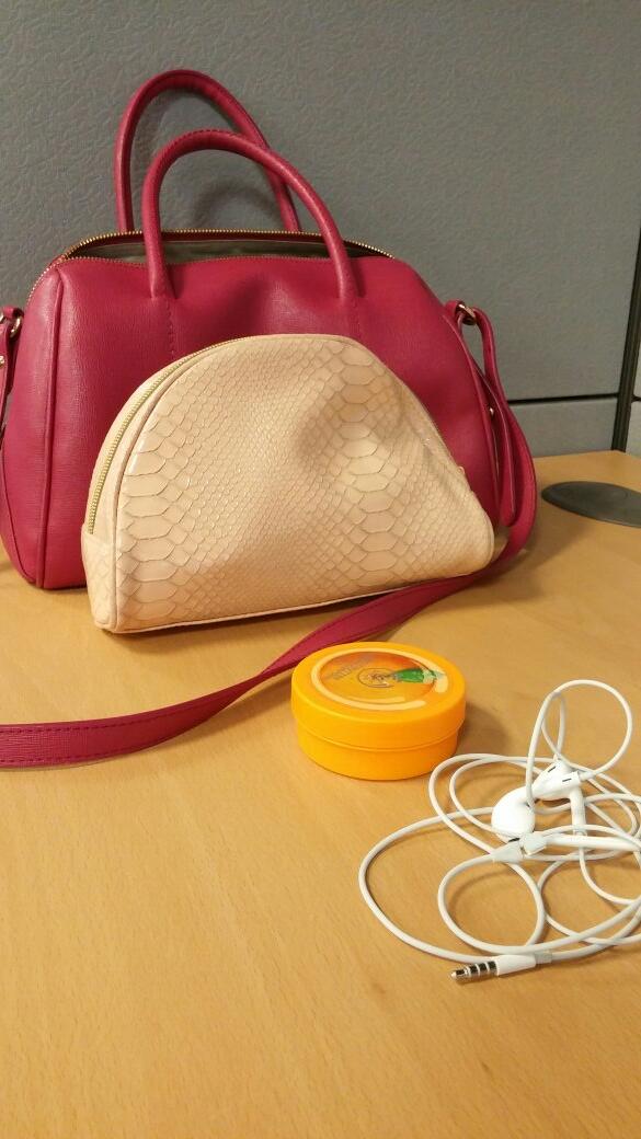 Testingdevice1's tweet image. 