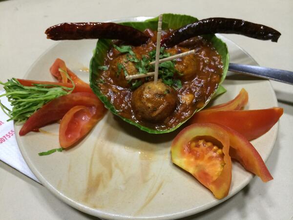 HotelKingCorner's tweet photo. chili daal pakoda http://t.co/aYpmuuYGJY
