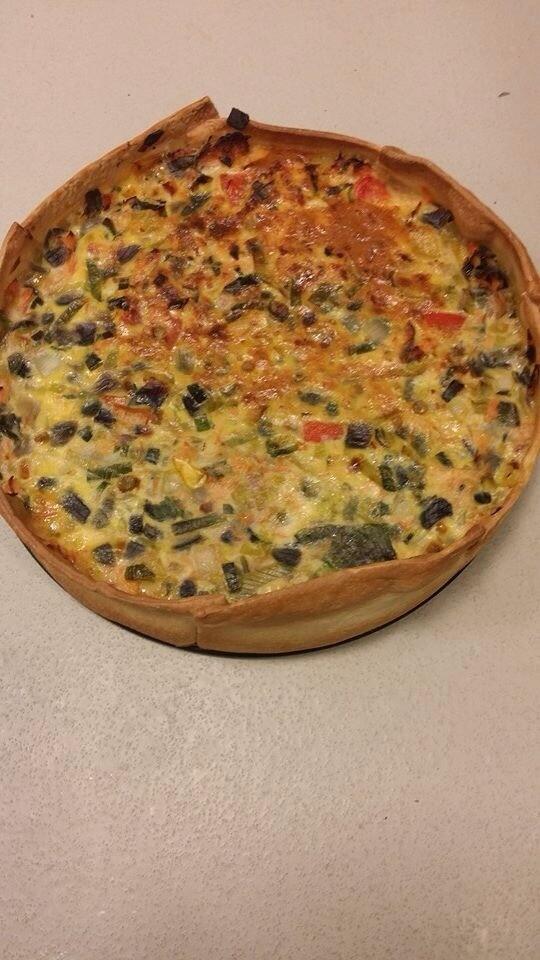 Huisgemaakt: hartige taart zalm! 100 gram: 2,50