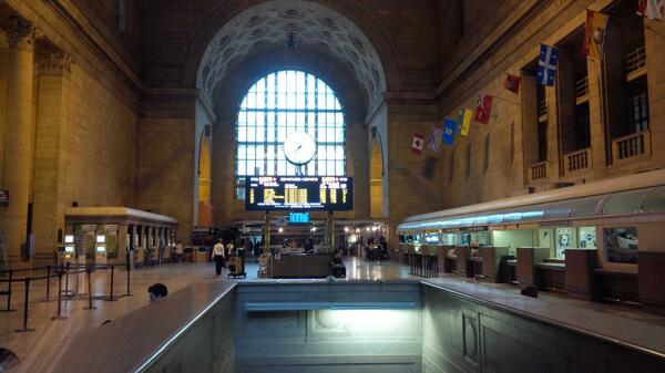 StuMorCanada's tweet image. At Union Station, hall is pretty quiet (except for the jack hammers :) ) one hour until the #twittertrain