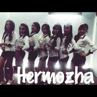 Happy 1st anivversary HERMOZHA :D <a href="/hermOzhaDps/">hermOzha Denpasar</a> <a href="/Neng_Ranie/">RANIE</a> <a href="/GladySherlly/">sherllyekaas</a>