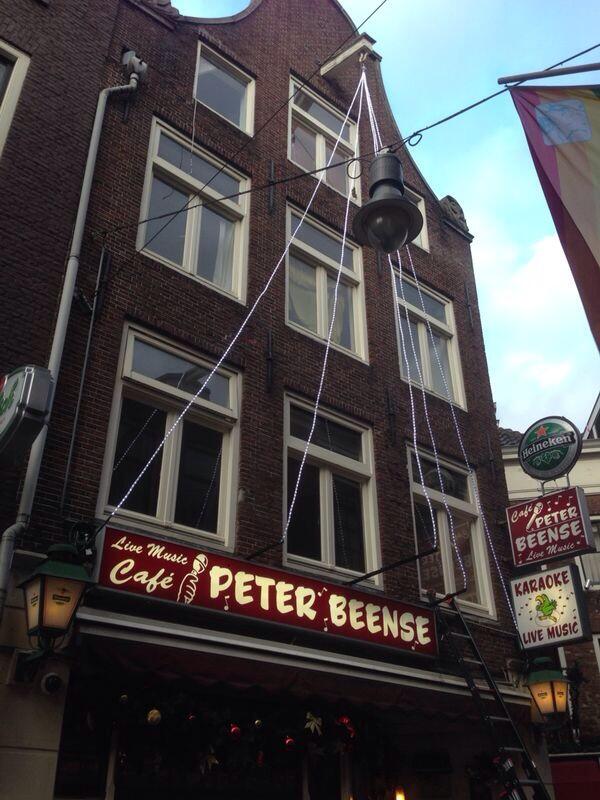 Peter Beense (@peterbeense) on Twitter photo Vanavond zijn wij vanaf 21.00 uur geopend. En morgen tijdens het toppers weekend zijn we vanaf 15.00 uur geopend. Vanavond zijn wij vanaf 21.00 uur geopend. En morgen tijdens het toppers weekend zijn we vanaf 15.00 uur geopend.