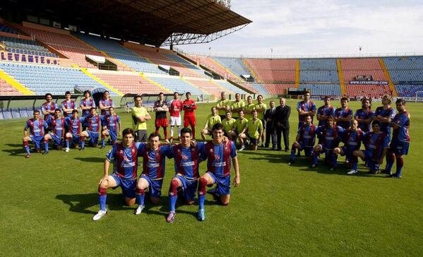 El otro dia <a href="/hectorrodas5/">Héctor Rodas</a> me paso este pedazo de fotón!! 😃 <a href="/LevanteUD/">Levante UD</a>