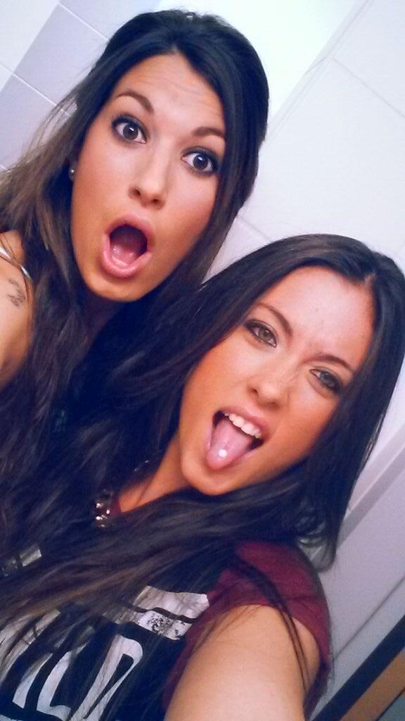 deseadasroom's tweet photo. &amp; maaaaàs PARTY! :D @MartaMH5 http://t.co/GBj0jjzsZu
