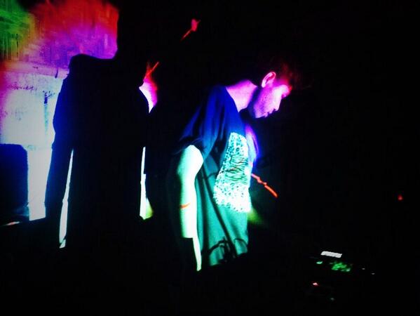 racily_'s tweet photo. Meramaikan malam dengan DJ kaffi :)) http://t.co/kjdpzMxc1A