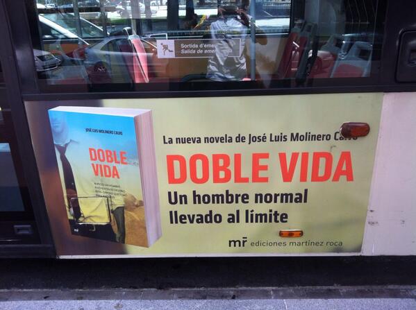 jlmolinero01's tweet photo. #LaHoraMagica144 Un escritor la corte de @JuanfraEscudero. Me ayudas a promocionar #doblevida ? http://t.co/4BtFmvmNd1