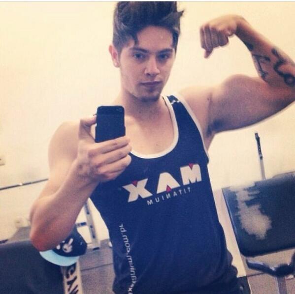 myloveChrisL's tweet image. Euquerofotografarcomochrisnavestem  #fikagrandeporra  Amor ta gostoso,Monstro 😍💪 orgulho #maxsuplementos @CHRIS_LEAO