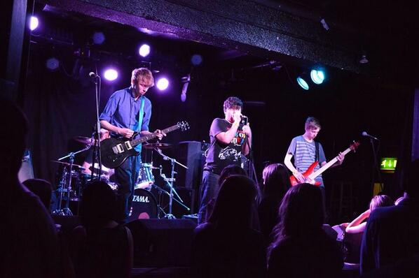 S E N T R Y tweet media