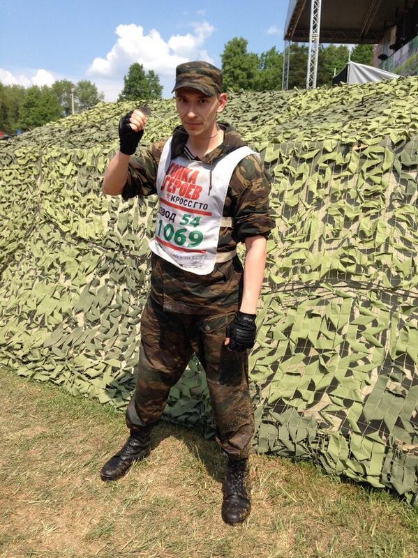 Alex_sobolev's tweet photo. 25 мая поучаствовал в Гонке Героев (кросс ГТО) на полигоне Таманской дивизии.На 7км и 45 препятствий ушло за 1,5 часа http://t.co/73Pw8oaS0k