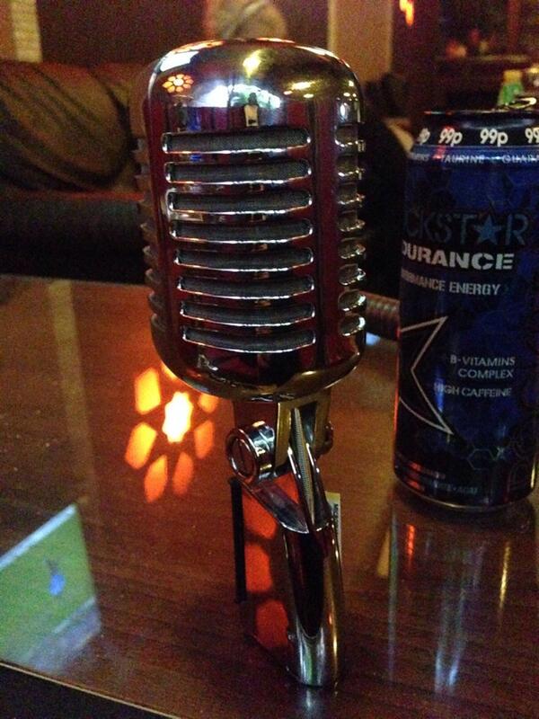 THSN_Metal's tweet photo. Meet the new team member! NJD Dynamic microphone! http://t.co/4pGm2CuSpV