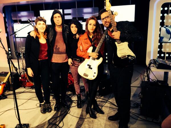 LosAsteroids's tweet photo. X aterrizar! @C5N, #De1a5 http://t.co/LkPkRpR4Eq