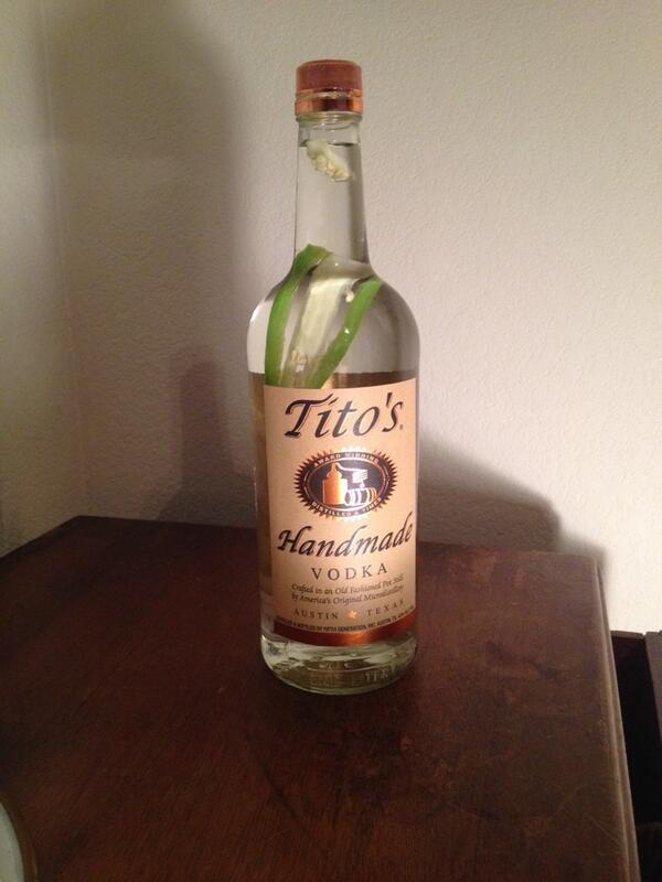 TitosCrystal's tweet photo. Nightstand @TitosVodka jalapeño infusion. #spicydreams #nofilter #toomanyhashtags ## #goodnight http://t.co/hR2IpRBMeC
