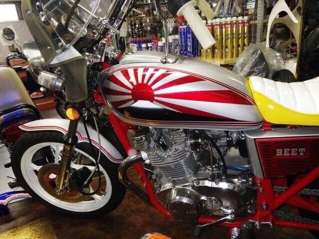 Honda バイクタンク Hazefactory 赤黒 スカルデザインモンキー