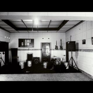 Siang ini ! Di Biru studio bersama <a href="/MCPR_official/">MCPR</a> @ASBSofficial <a href="/descender/">Jordan Sharpe</a>